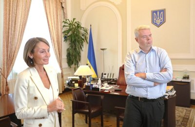 Рожкова та Сологуб відреагували на рішення НБУ щодо повноважень