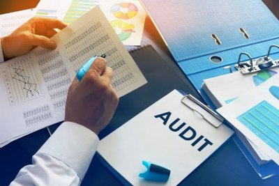 Рада скасувала реєстрацію пов&#039;язаних із рф аудиторів