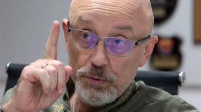 Депутати підтримали звільнення міністра оборони Резнікова
