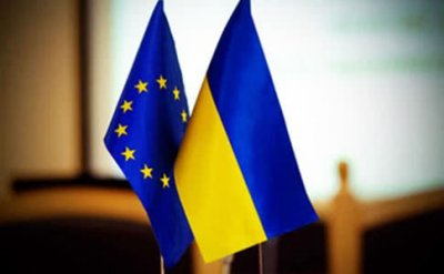 Євросоюз може спрямувати заморожені активи росіян на відновлення України