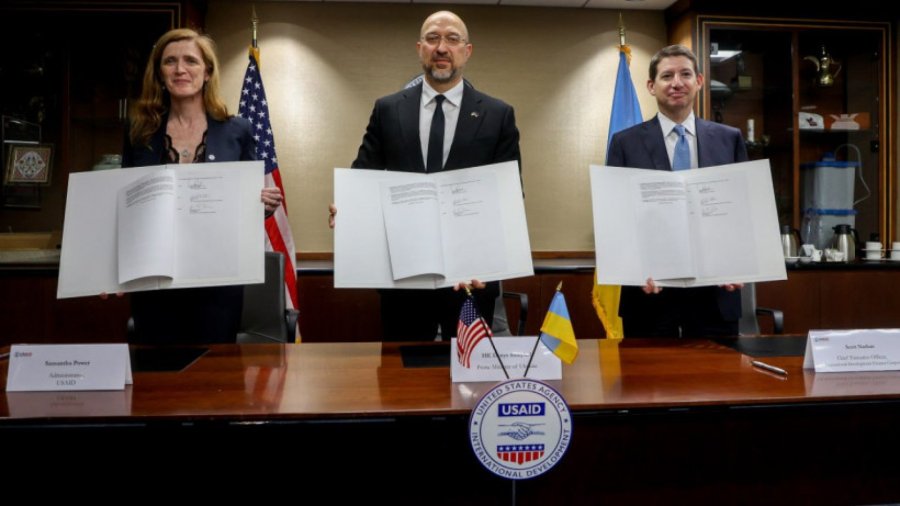 Україна підписала меморандум із DFC та USAID