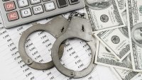 Банки назвали коррупцию и давление правоохранителей главными факторами высокого риска
