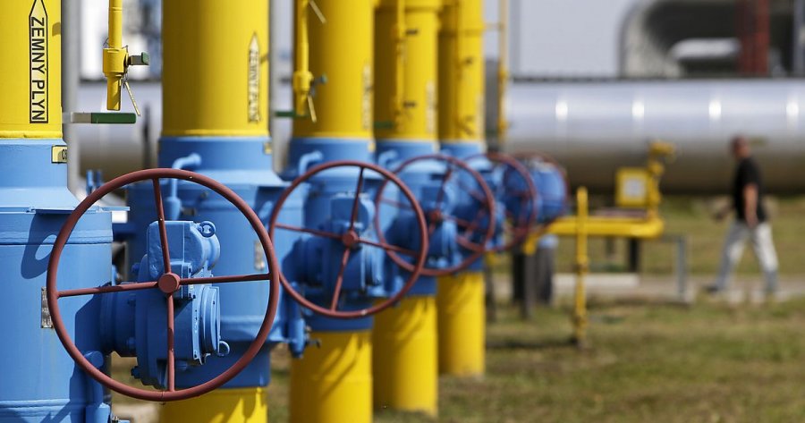 «Газпрому» придется прокачать через Украину минимум 50 млрд кубометров газа