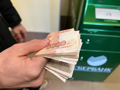 Реальна зарплата в рф впала на 7,2%