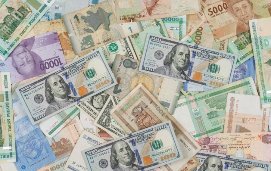 Нацбанк зменшив чистий продаж валюти за тиждень до $200 млн