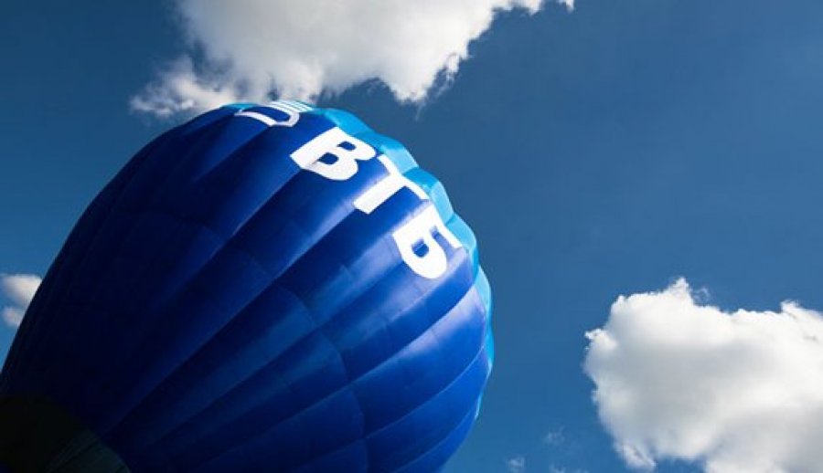 ВТБ не может найти покупателя на украинские банки