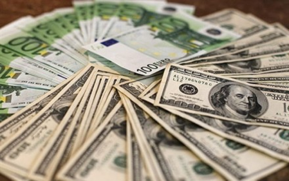 Нацбанк за тиждень продав понад $590 млн