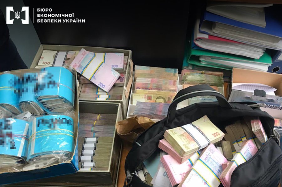 БЕБ викрило директора підприємства на спробі привласнення 1,3 млн грн держкоштів
