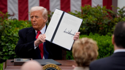 США встановили нові мита для всіх країн світу