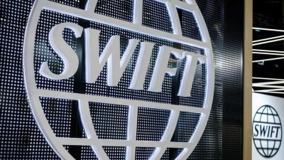 4 країни ЄС закликають відключити Газпромбанк від SWIFT