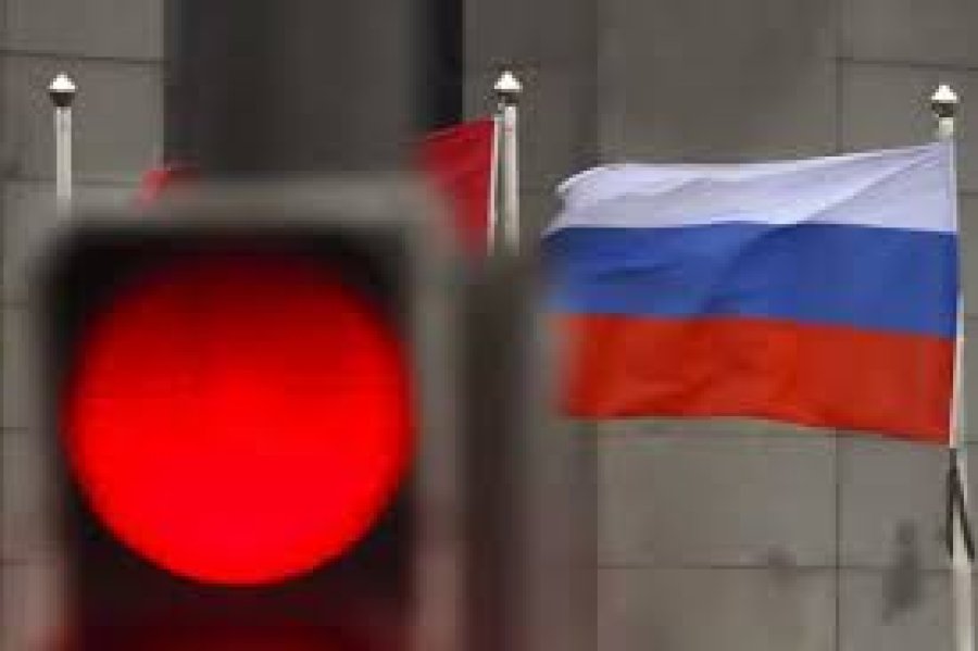 Кілька киргизьких банків призупинили розрахунки з росією