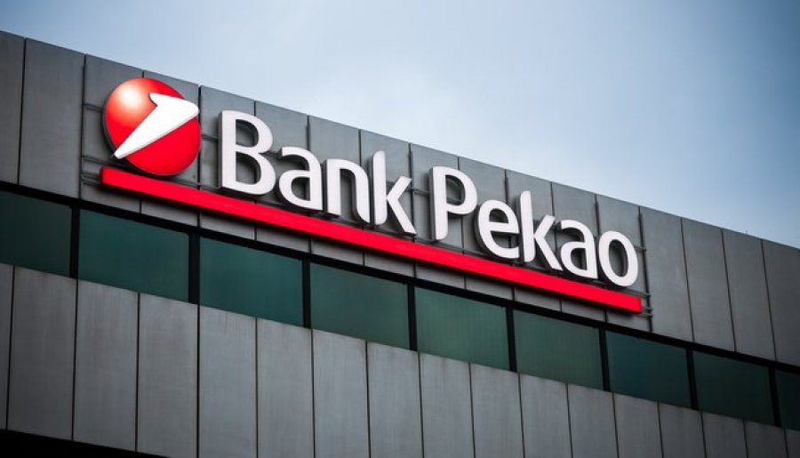 PZU намерена купить Pekao Bank