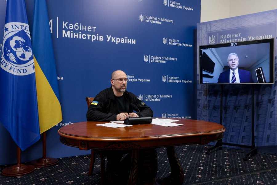 Місія МВФ розпочала перший перегляд програми з Україною