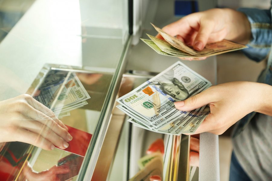 До кінця року курс долара не буде вище 28 грн/$