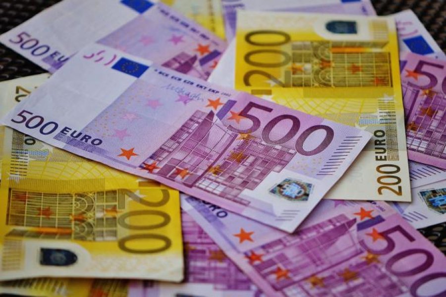 НБУ знизив чистий продаж валюти до $278 млн