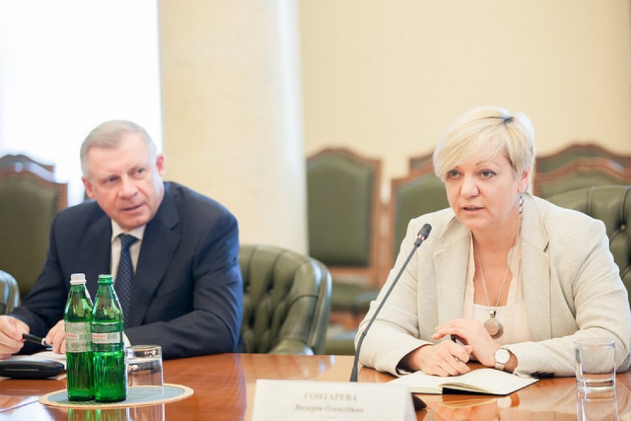 Вопрос назначения главы НБУ займет полтора часа