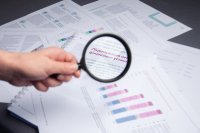 Участникам фондового рынка отменили валютные лицензии