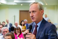 Владислав Кравец месяц возглавлял Первый инвестбанк и уволился