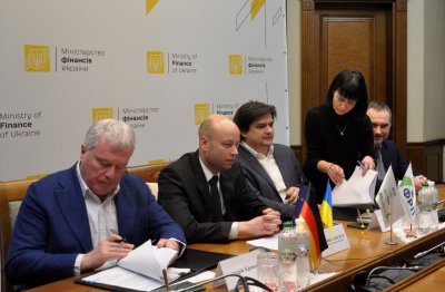 Кошти KfW спрямують Укргазбанку на інвестиції МСП у сфері енергозабезпечення