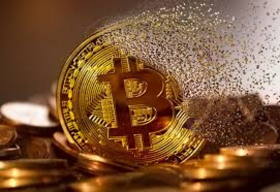 Bitcoin упал ниже $6,5 тыс.