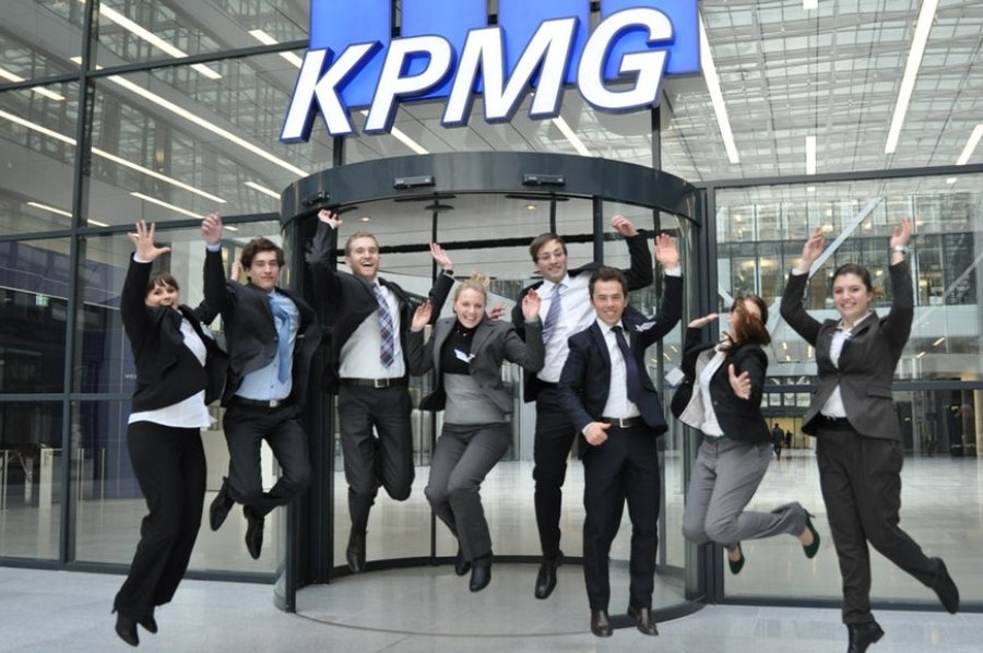 Аудит Ощадбанка проведет компания KPMG