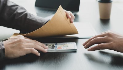 Закон про антикорупційну стратегію України набув чинності