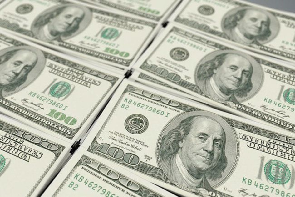 Уряд скасував застарілі норми щодо ліцензування інвестицій українців за кордоном
