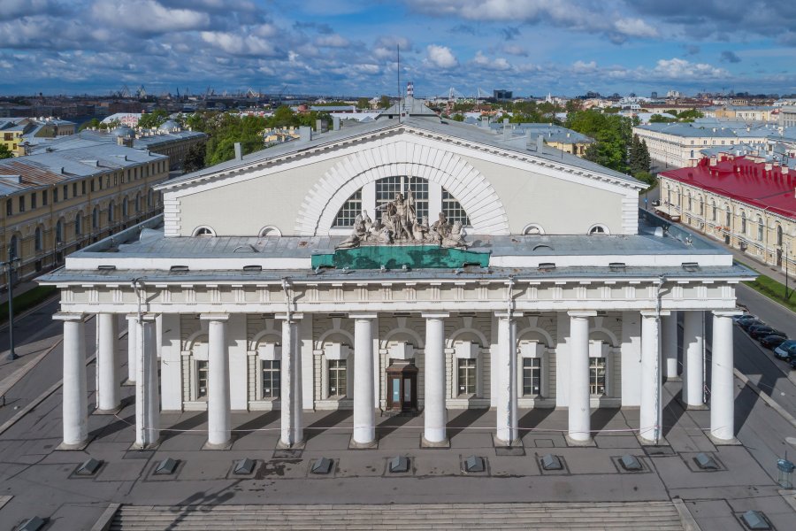 Санкції США проти Санкт-Петербурзької біржі заблокували $3 млрд на рахунках росіян