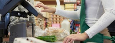 Українці зняли майже 4 млн грн готівки в магазинах через ПриватБанк