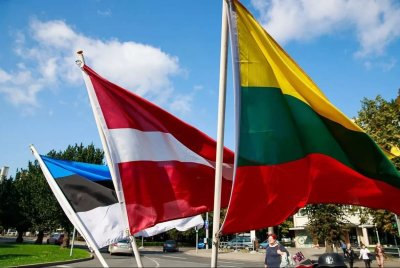 У ЄС хочуть полегшити запровадження санкцій проти родичів олігархів з рф