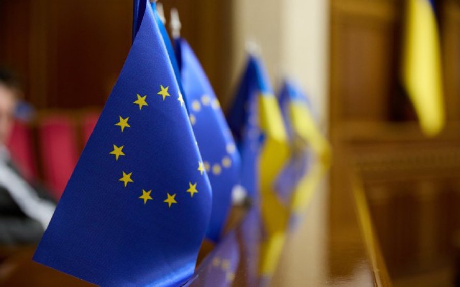 Єврокомісія пообіцяла 35 млрд євро макрофінансової допомоги Україні