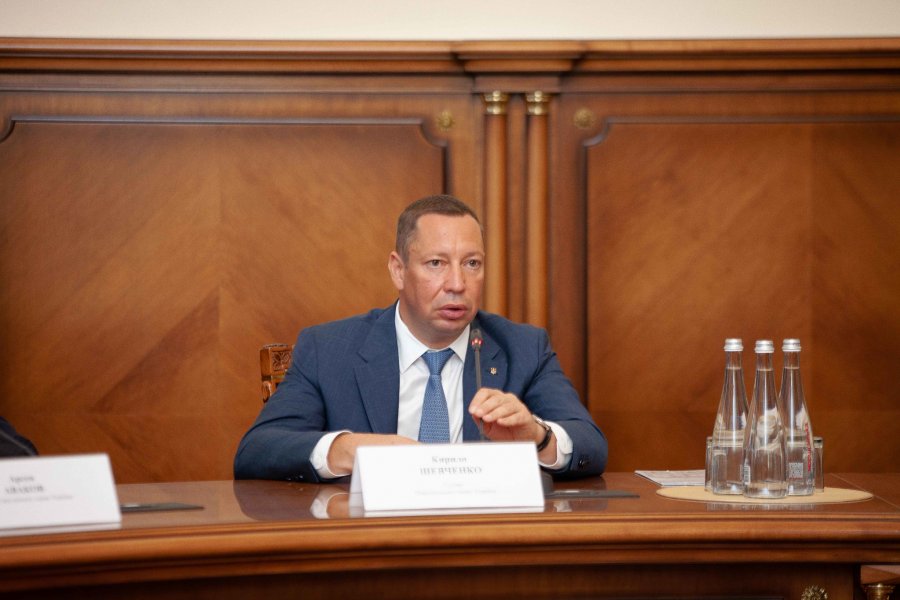 Прогноз валютних резервів НБУ погіршився через затримку з МВФ