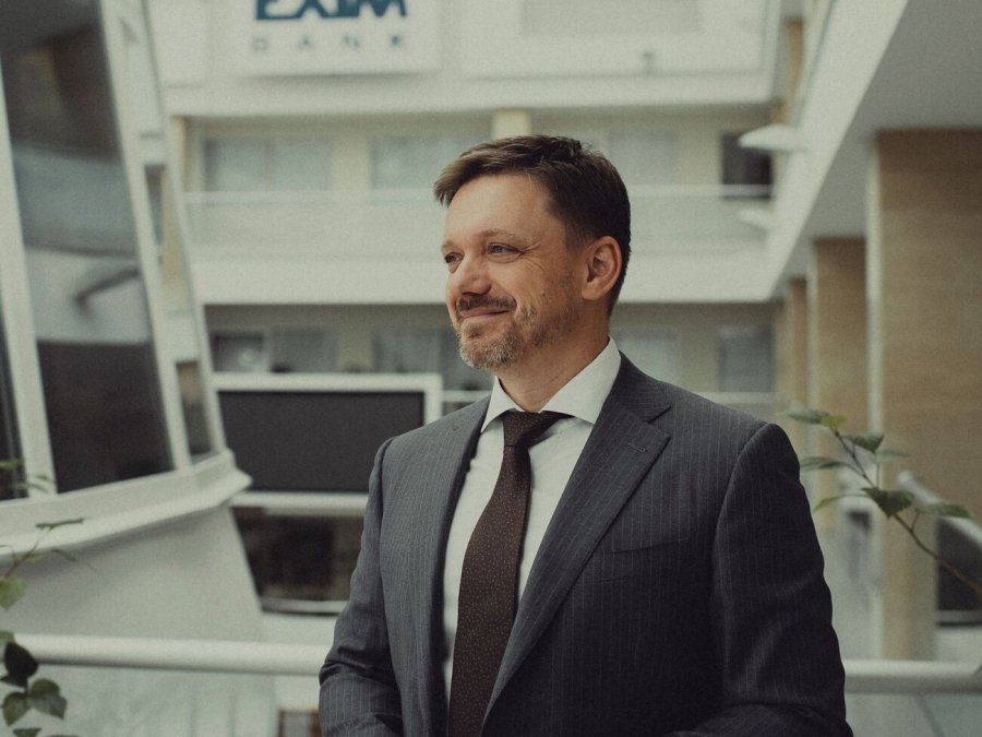 Мецгер пояснив причини нападу на журналістів: «Миттєвий емоційний спалах»