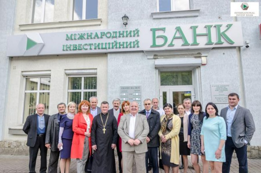 Порошенко раскрыл причину прибыльности своего банка