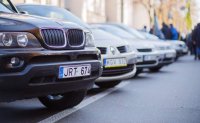Бюджет получил от растаможки автомобилей на еврономерах в 7 раз больше плана