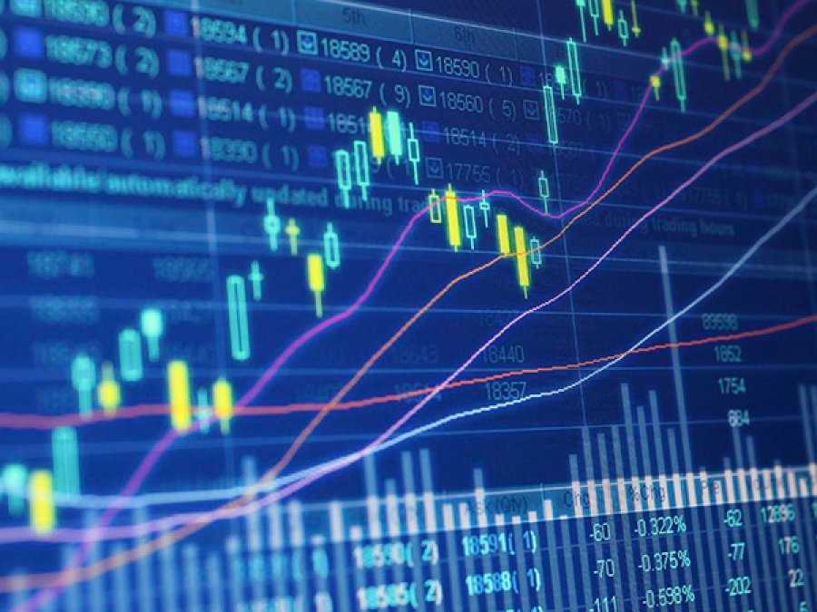 Официально: доллар уже по 28,07 грн