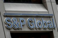 Фінансовий індекс S&P 500 на межі падіння нижче піку 2007 року