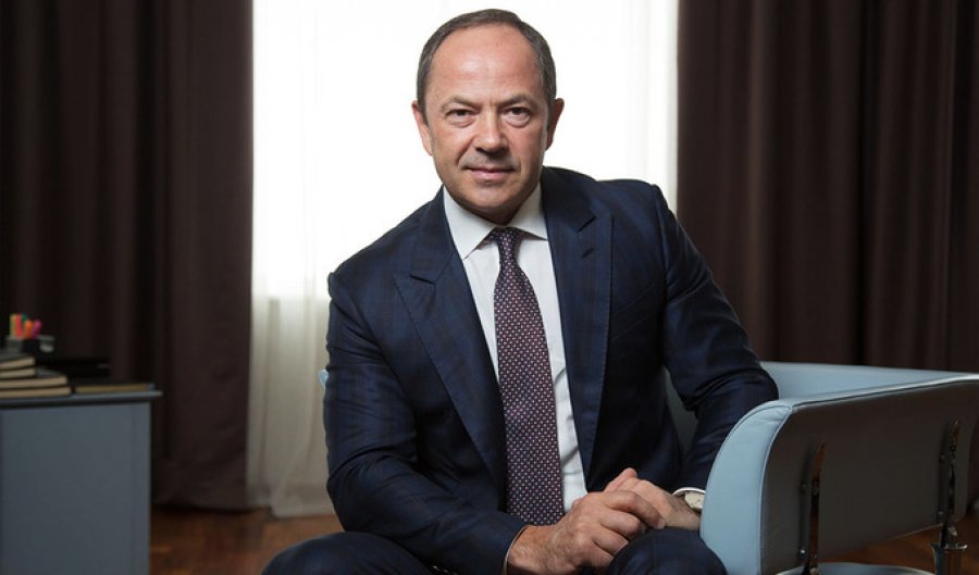 Тигипко стал владельцем ВиЭс Банка