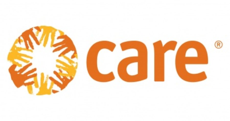 ПриватБанк починає виплати від гуманітарної організації CARE
