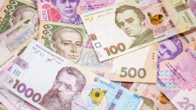 Викрадені з окупованих територій 14,2 млн грн повернули Україні