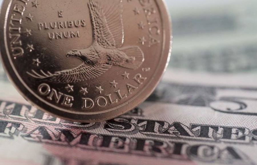 С валюты сняли оковы