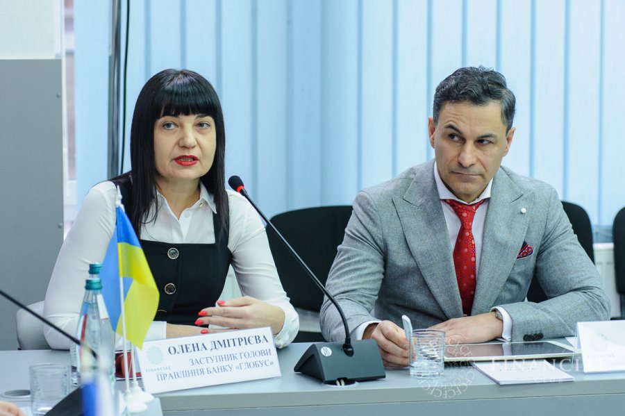 Банки без онлайну втрачатимуть клієнтів