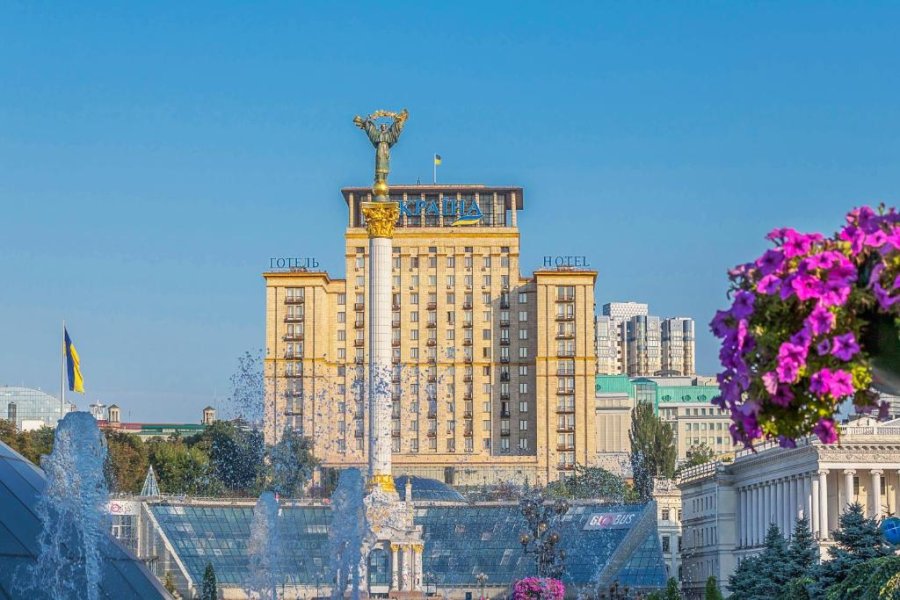 ФДМУ оголосив аукціон із приватизації готелю «Україна»