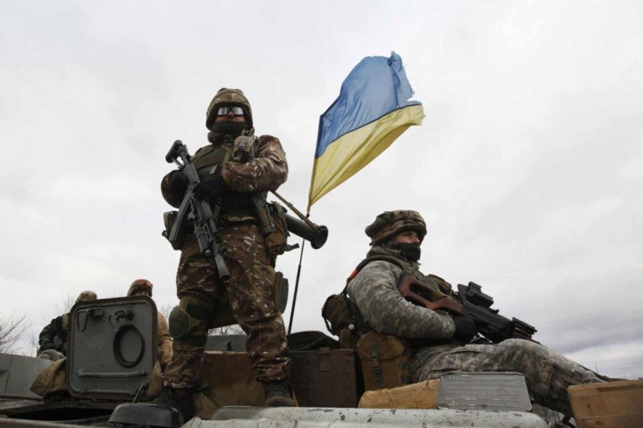 Місячні видатки України на оборону досягли 200 млрд грн