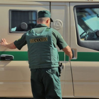 Угорці повернули Ощадбанку порожні інкасаторські автомобілі