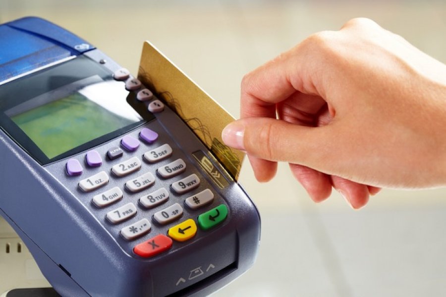 Всех торговцев обяжут установить POS-терминалы