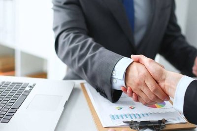 Банки за листопад видали кредитів під держгарантії на 2,8 млрд грн