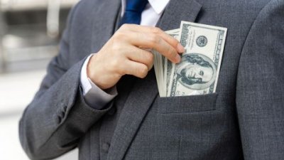 Forbes назвав мільярдерів, що втратили найбільше за минулий рік