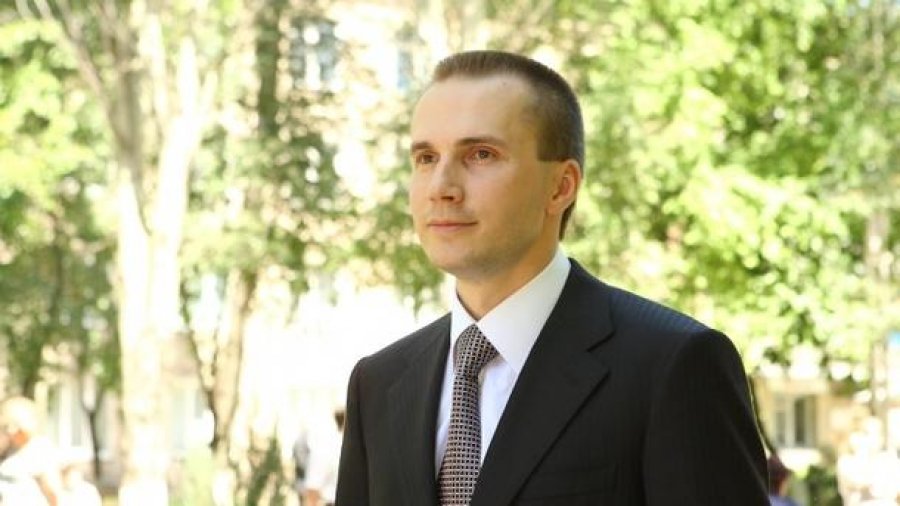 Суд отказал Александру Януковичу в иске к НБУ на 1,6 млрд грн