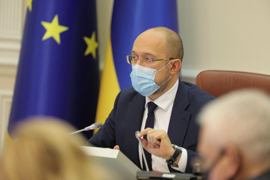 На закупівлю вакцин з Фонду COVID-19 виділили 1,3 млрд грн